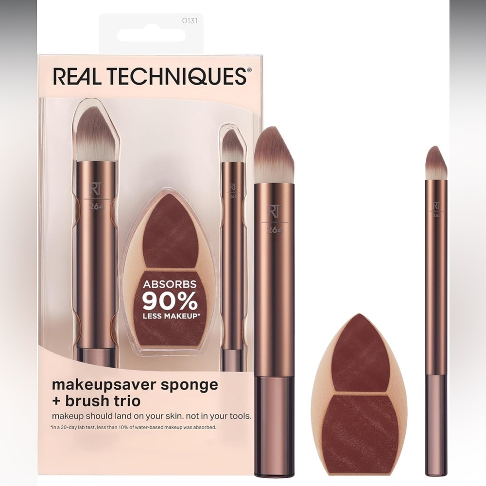 Real Techniques Makeupsaver Sponge + Brush Trio